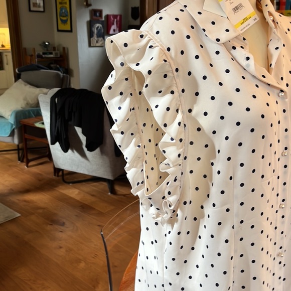 Anne Klein Ruffled Sleeve Blouse - Picture 2 of 6